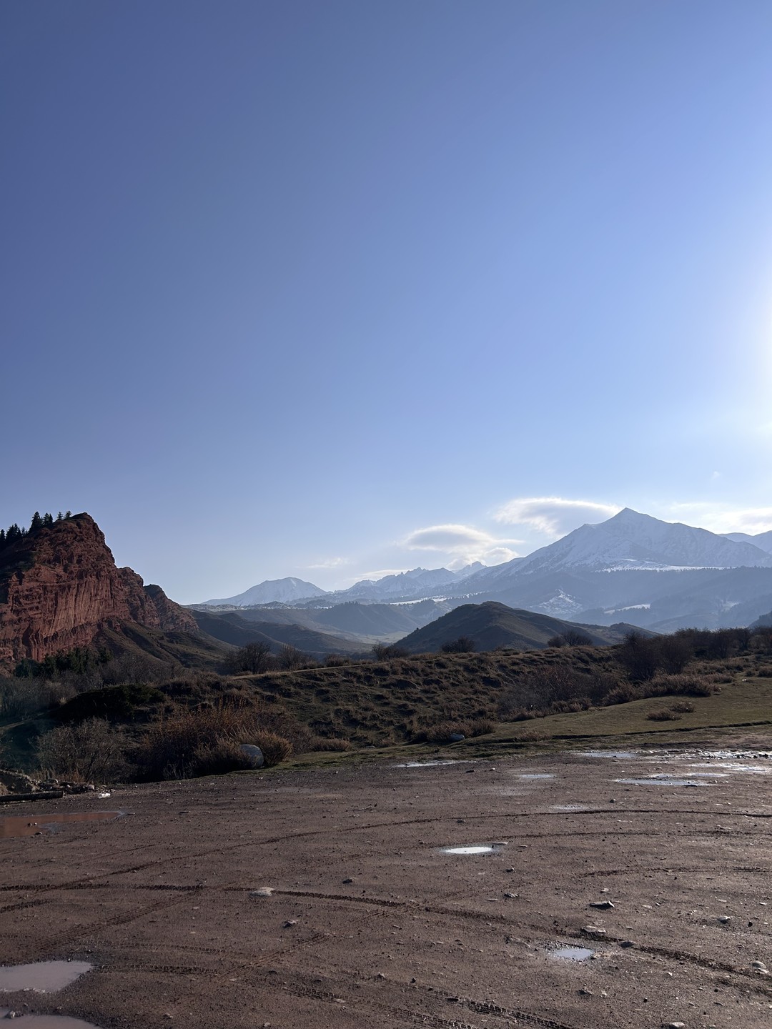 Первый раз в Караколе и решили попробовать этот тур. Нам все очень понравилось и остались незабываемые впечатления. Рекомендую👍