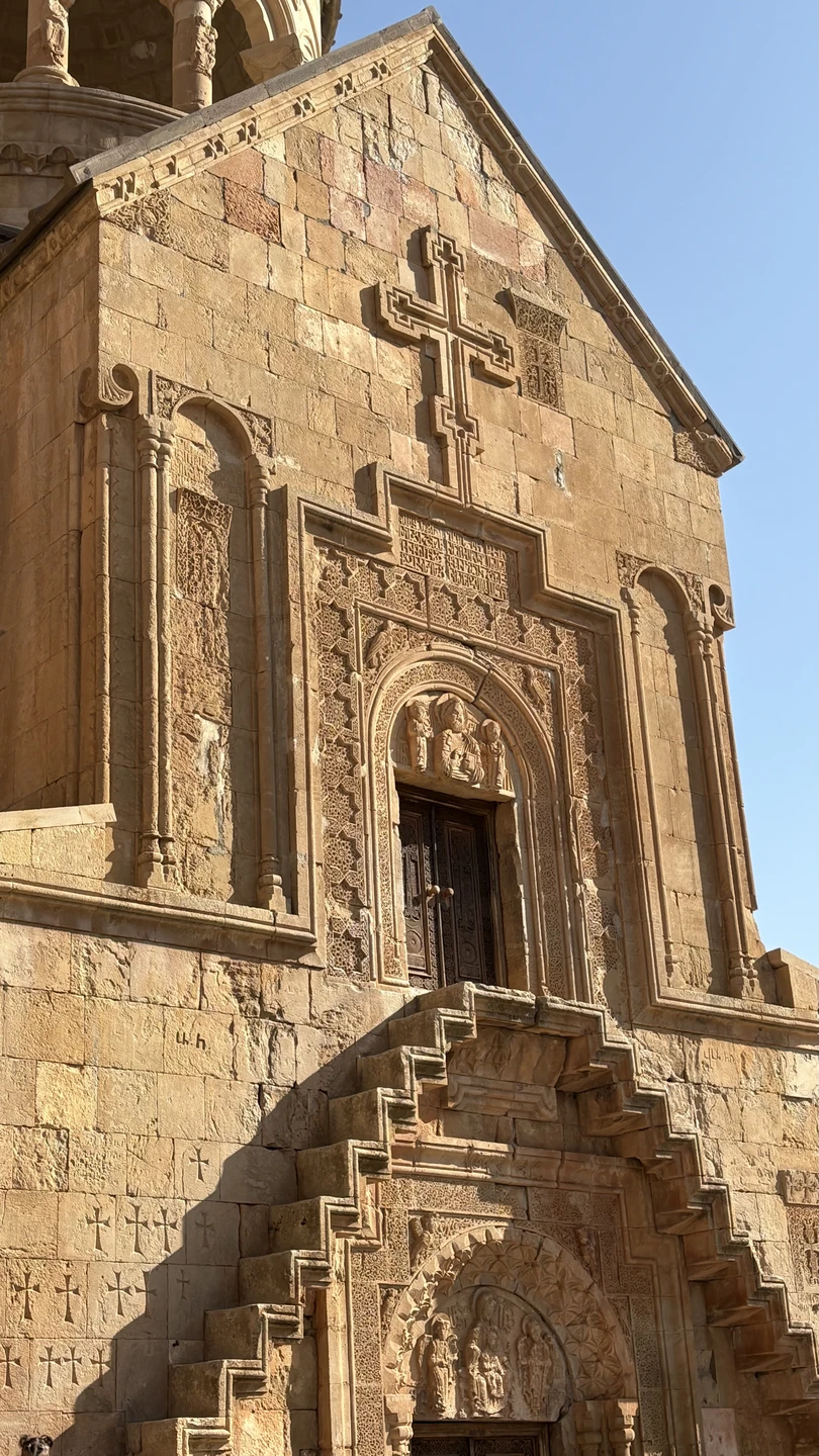 Отличная экскурсия, в группе было 6 человек. Аревик рассказала много интересных фактов не только о местах