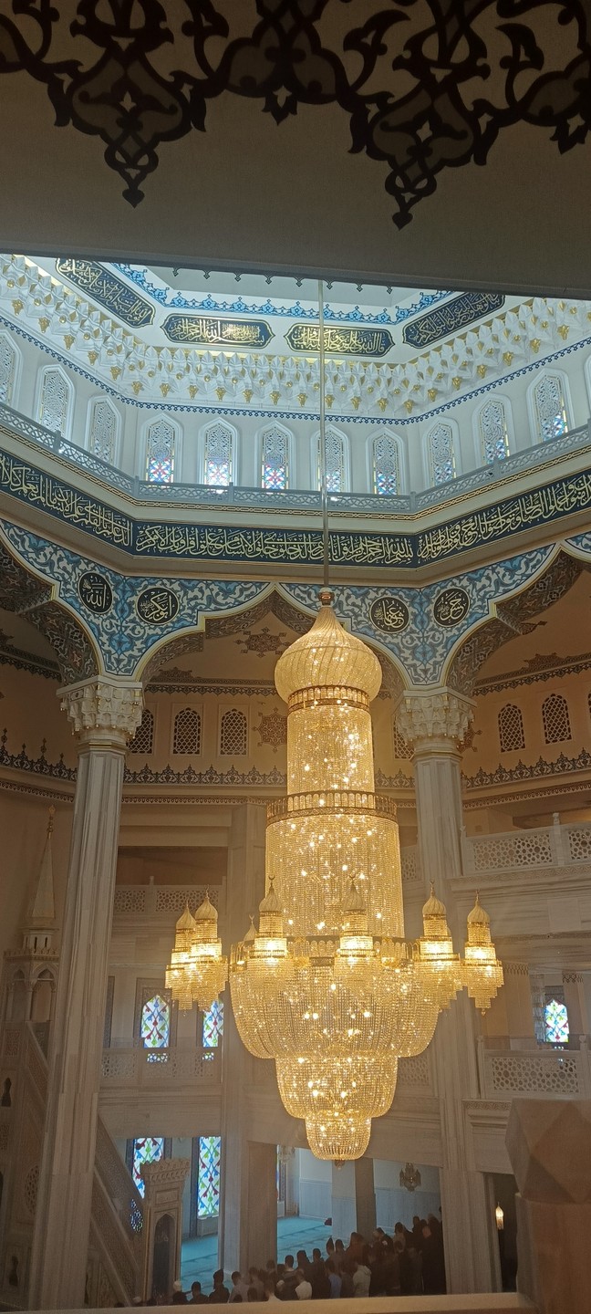 Впервые побывала в Соборной Мечети. Очень понравилось, как Наиля рассказывает, объясняет символы веры и отвечает на