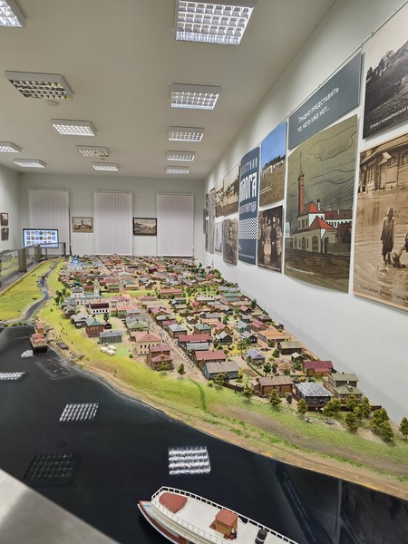 Анатолий, большое спасибо за экскурсию. Было очень интересно послушать об истории этого красивого города