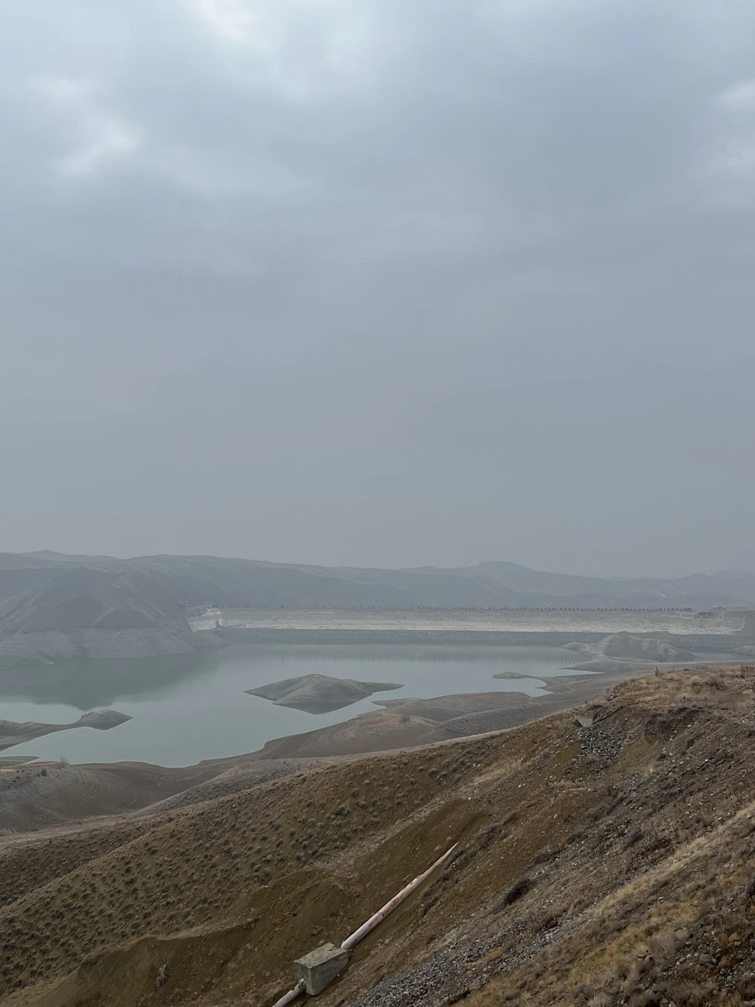 Нам очень повезло, что первое посещение Армении началось именно с этой экскурсии. Страна старинных намоленных храмов
