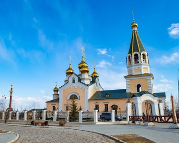 Прибытие, экскурсия по Якутску, Музей мамонта и «Сокровищница Республики Саха (Якутия)», отправление в круиз