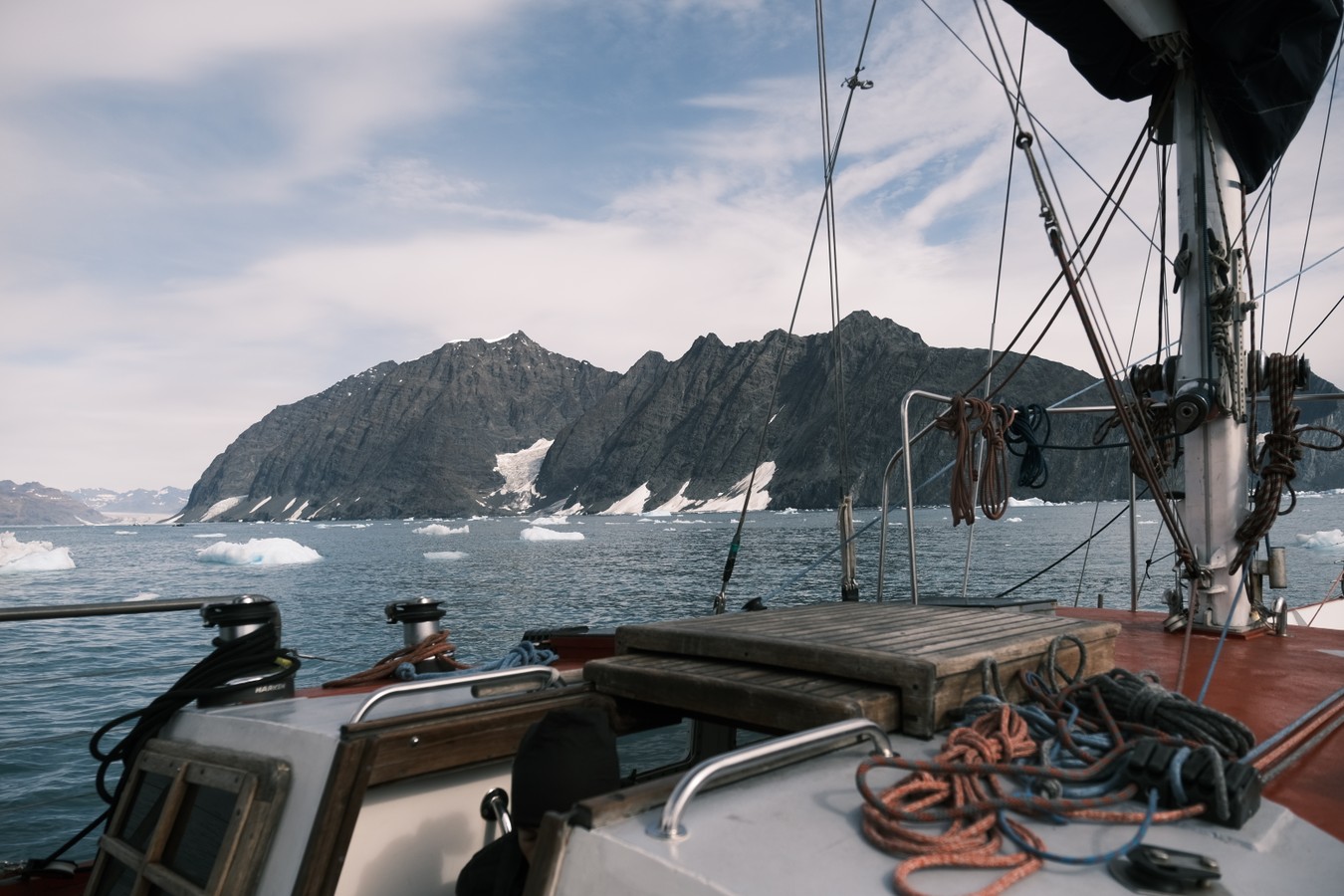 Путешествие «всё включено» вдоль ледников Гренландии на яхте: Атлантический океан, фьорды и айсберги (2/7)