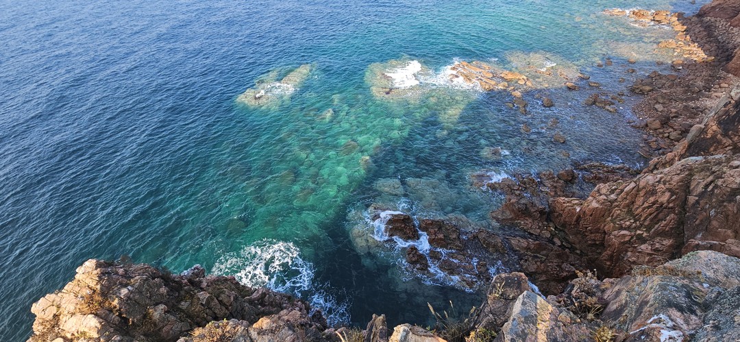 Экскурсия очень насыщенная. Не смотря на то, что посещали самые популярные локации рядом с Владивостоком, красоты