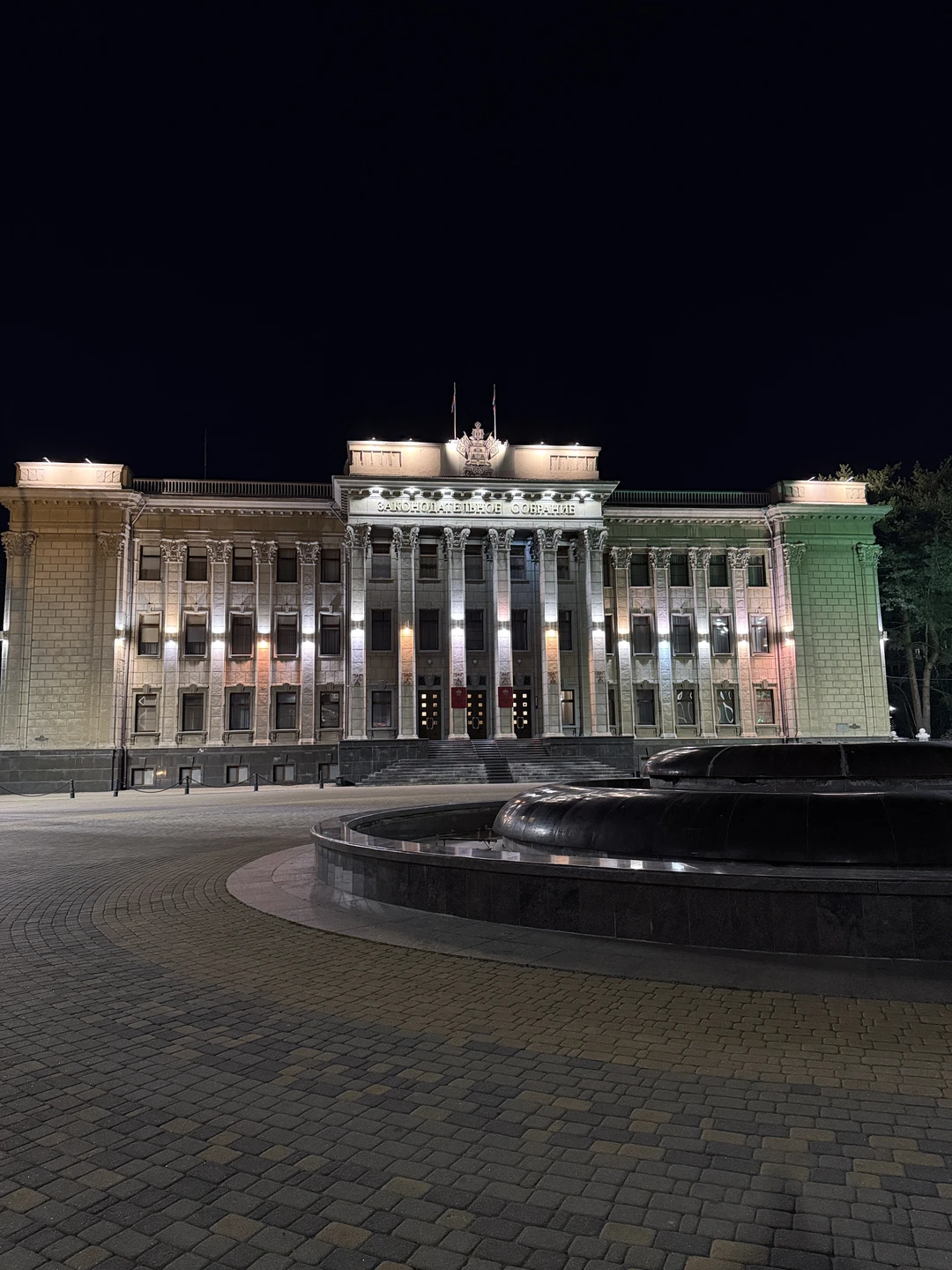 Огромная благодарность Юрию за экскурсию по вечернему Краснодару и парку Галицкого. Очень остались довольны, с отличным