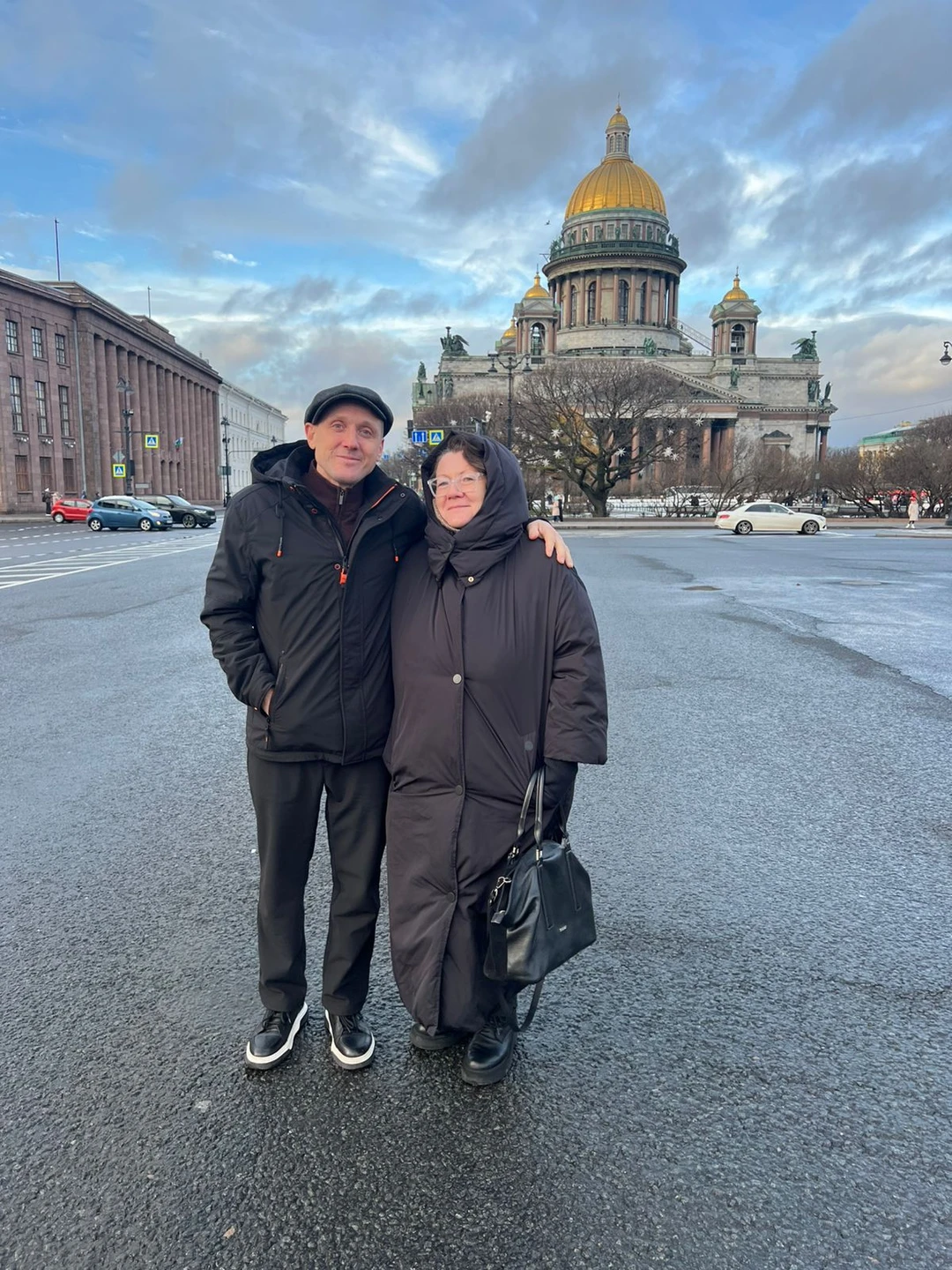 Благодарим Александра за профессионализм,а главное за любовь к родному городу,его истории и людям🤍это было лаконичное общение