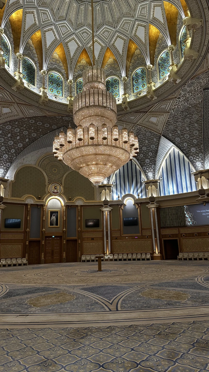 Абу-Даби в мини-группе с посещением Президентского дворца (Галина)