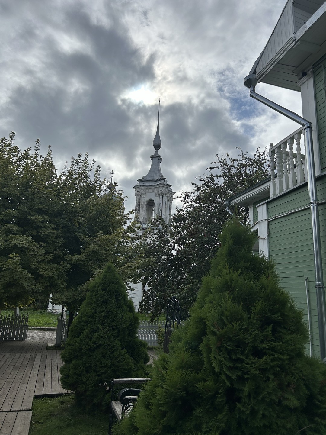Вологда резная, кружевная, белокаменная (Анна)