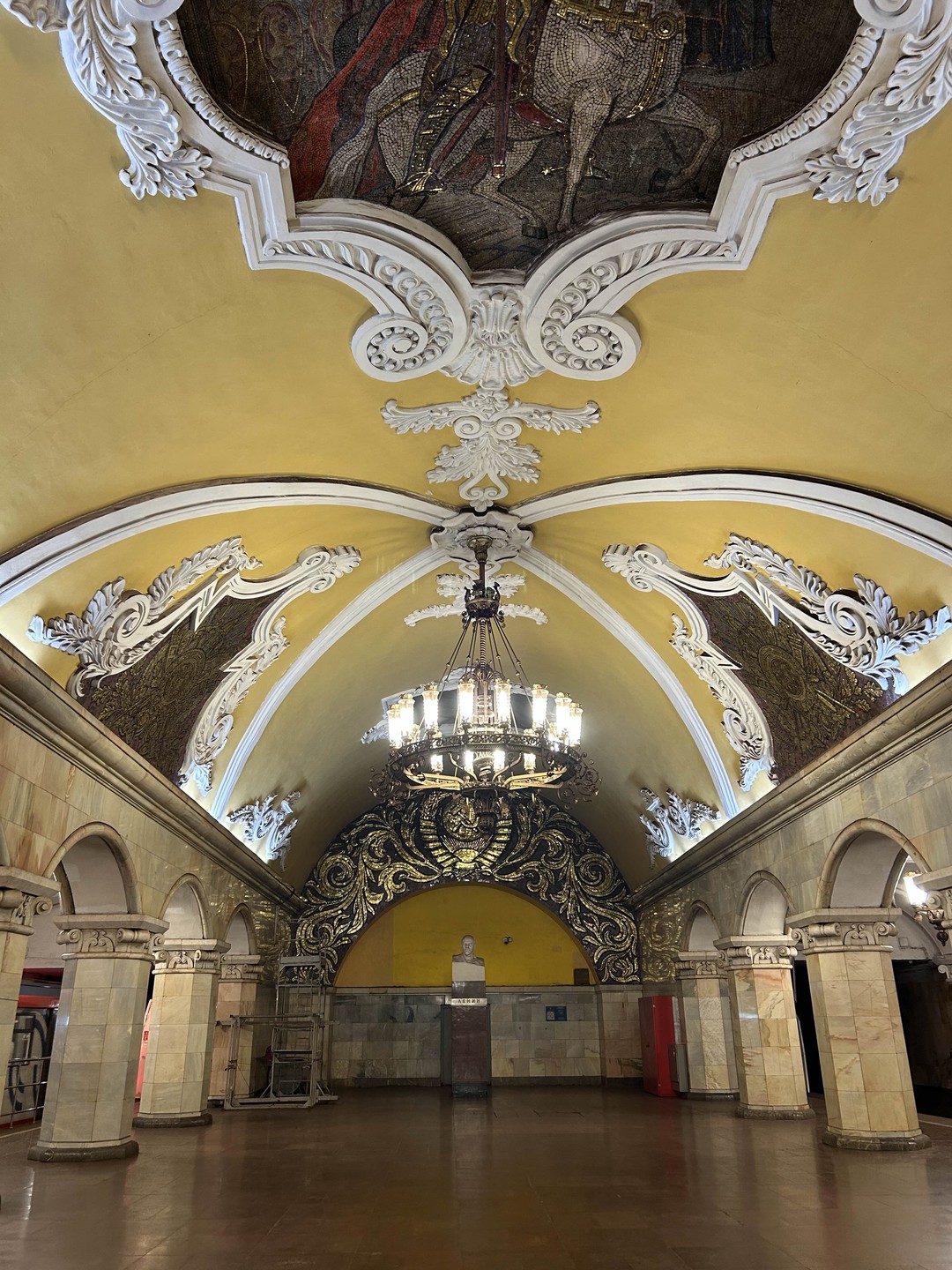 Москва: метро не сразу строилось (Лариса)