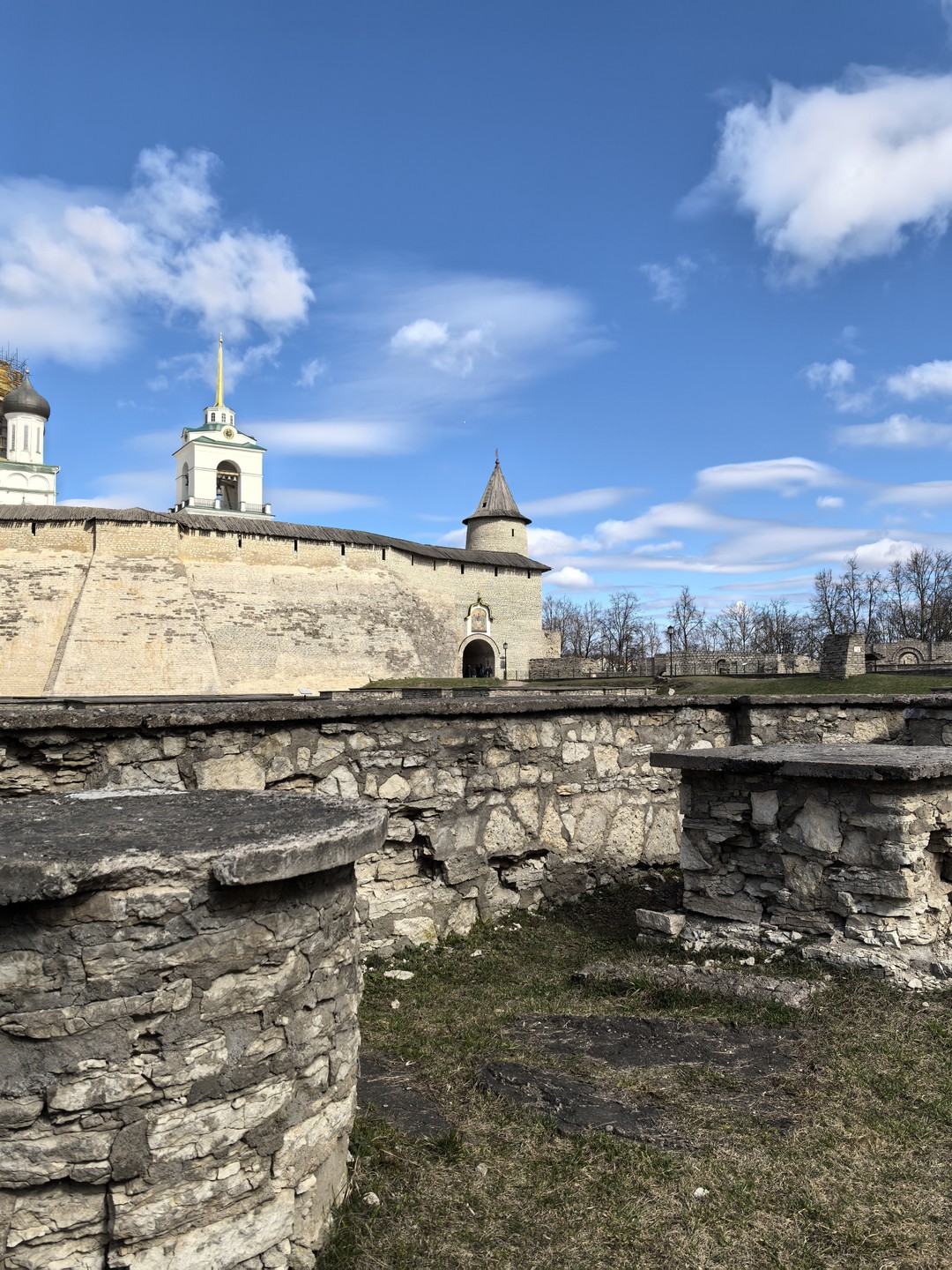 Первое знакомство с Псковским кремлём (Мария)