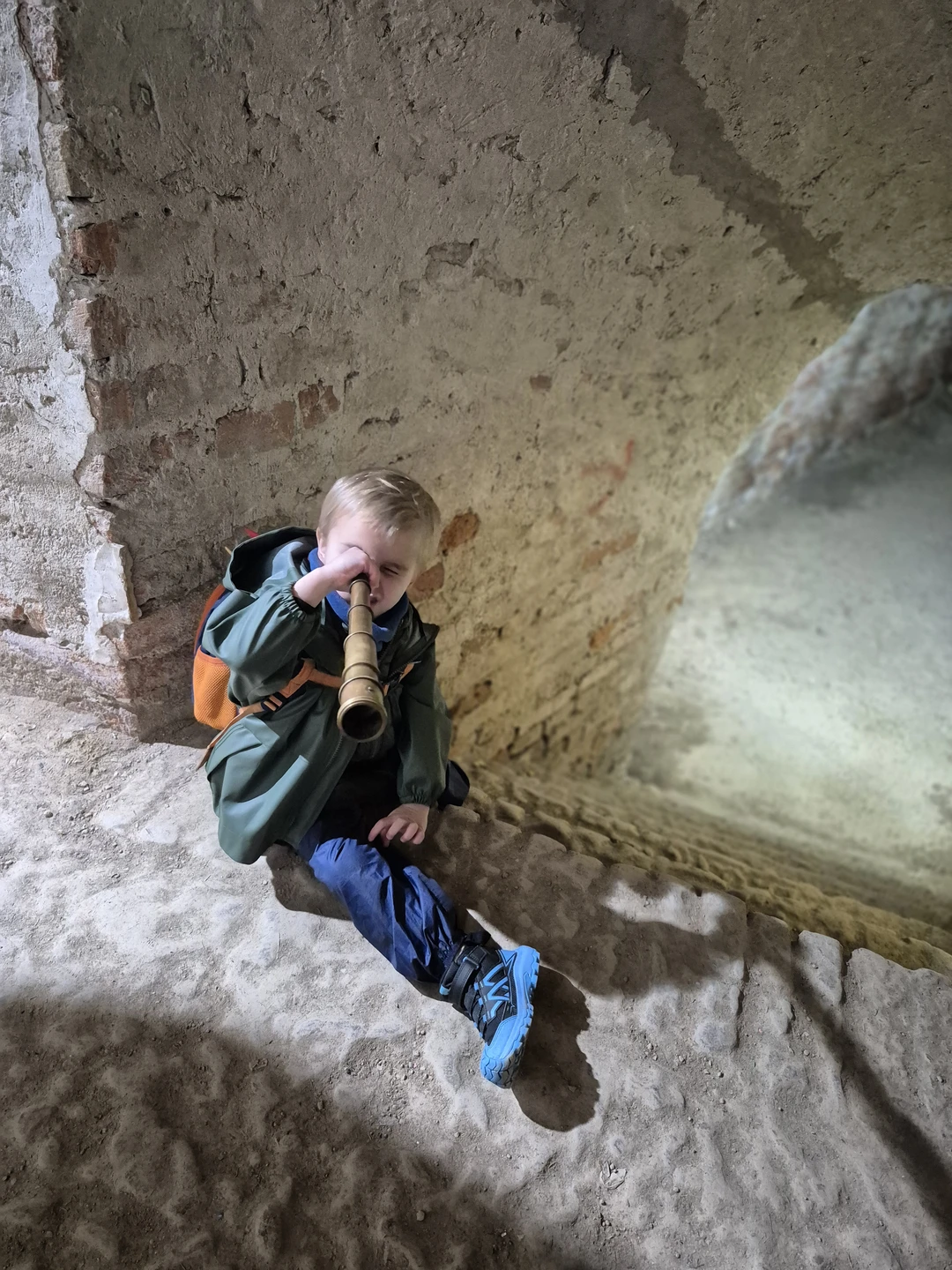 Отличная экскурсия, Алексею большое спасибо! И взрослым и ребенку очень понравилось