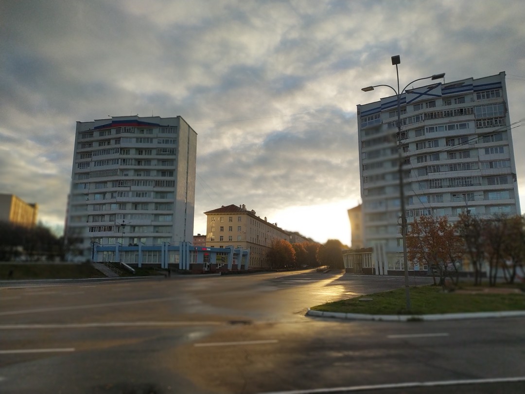 Был на экскурсии 19 октября. Все понравилось, спасибо организаторам, водителю и экскурсоводам. Выехали из Мурманска в