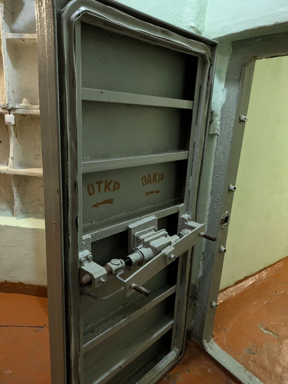 Были на экскурсии "Военный Куйбышев и бункер Сталина" с гидом Александром. Очень впечатлены. Во-первых тем, как