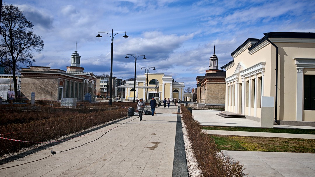 Огромное спасибо Ларисе за прекрасную экскурсию. Было очень интересно и познавательно. Проехали и прошли все самые