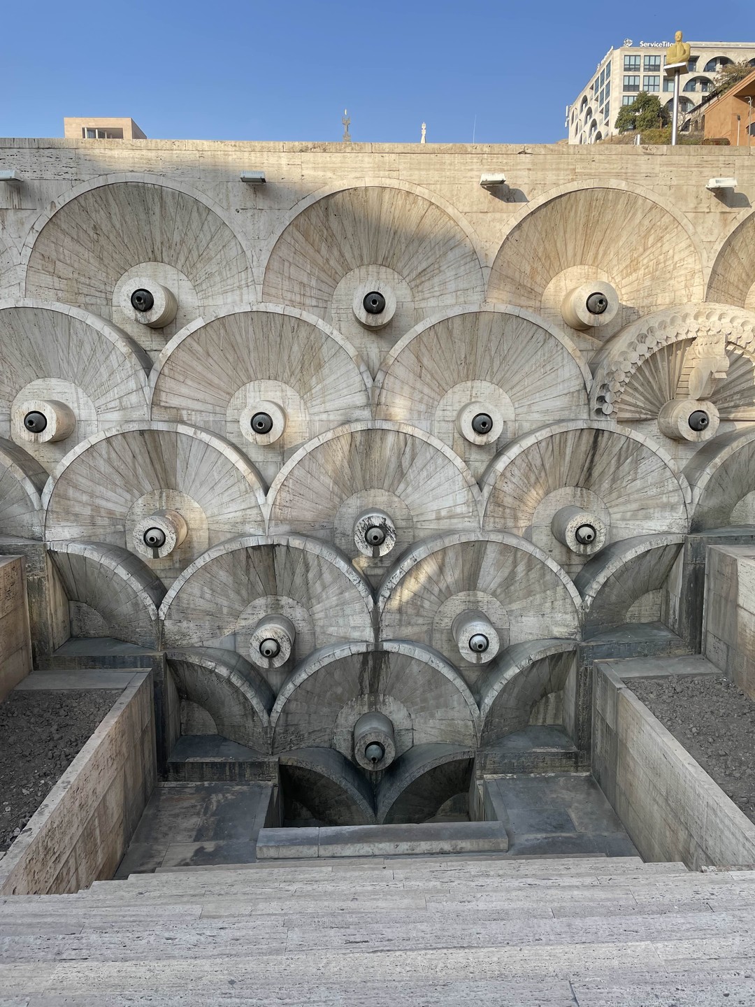 Экскурсия понравилось, гид Анаит в неспешной прогулке хорошо рассказала про знаковые места города с точки зрения