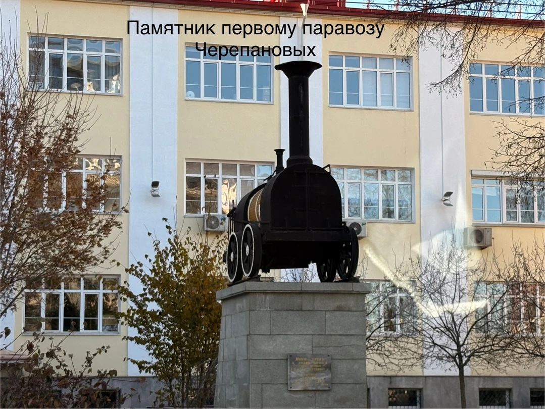 Максим потрясающий гид, интересный рассказчик- кладовая знаний, прекрасно поставленная речь. Тема экскурсии раскрыта полностью, на любые