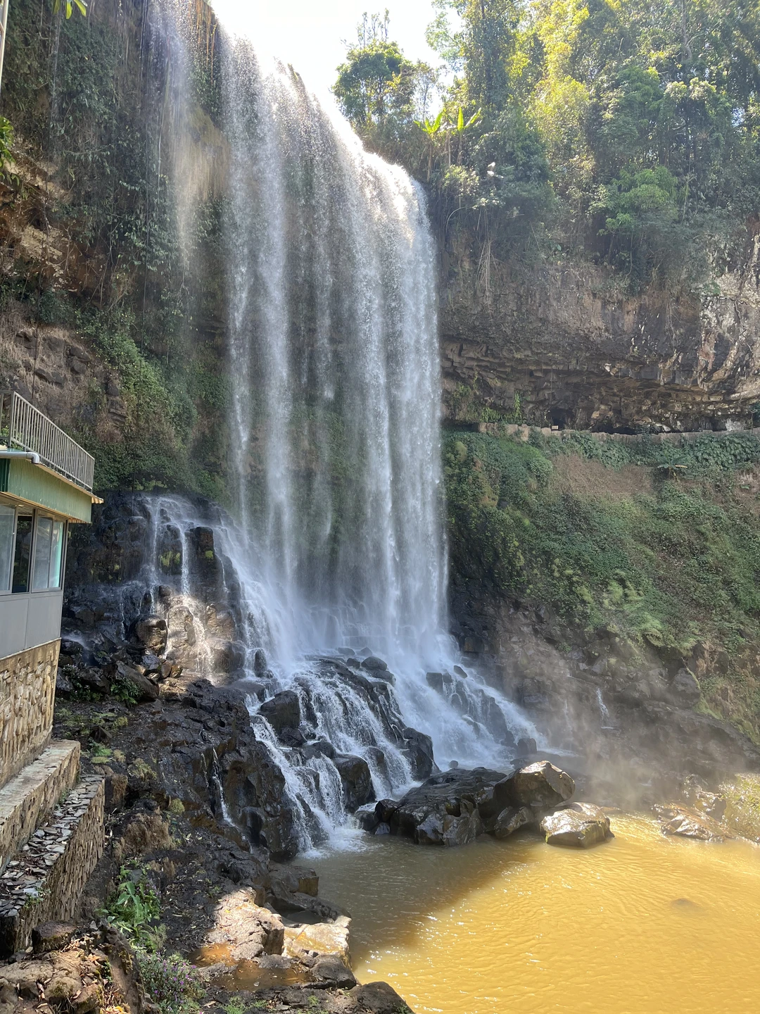 Замечательно провели время! Великолепные виды! Красиво, познавательно!