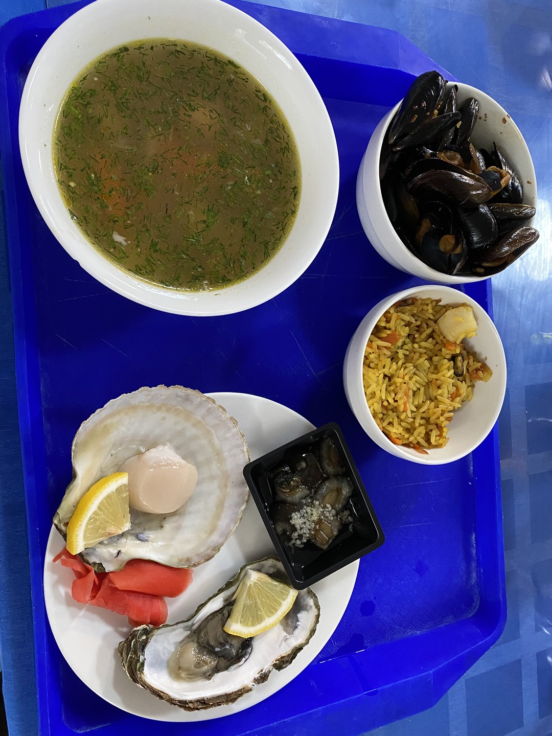 Морское приключение во Владивостоке: мыс Тобизина, котики и морепродукты (Наталья)