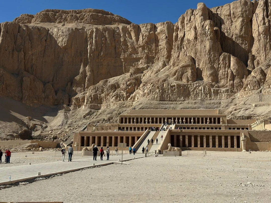 Бронировали экскурсию 14.01.2025. Все прошло замечательно, гид Таха настоящий мастер своего дела, он отлично знает историю