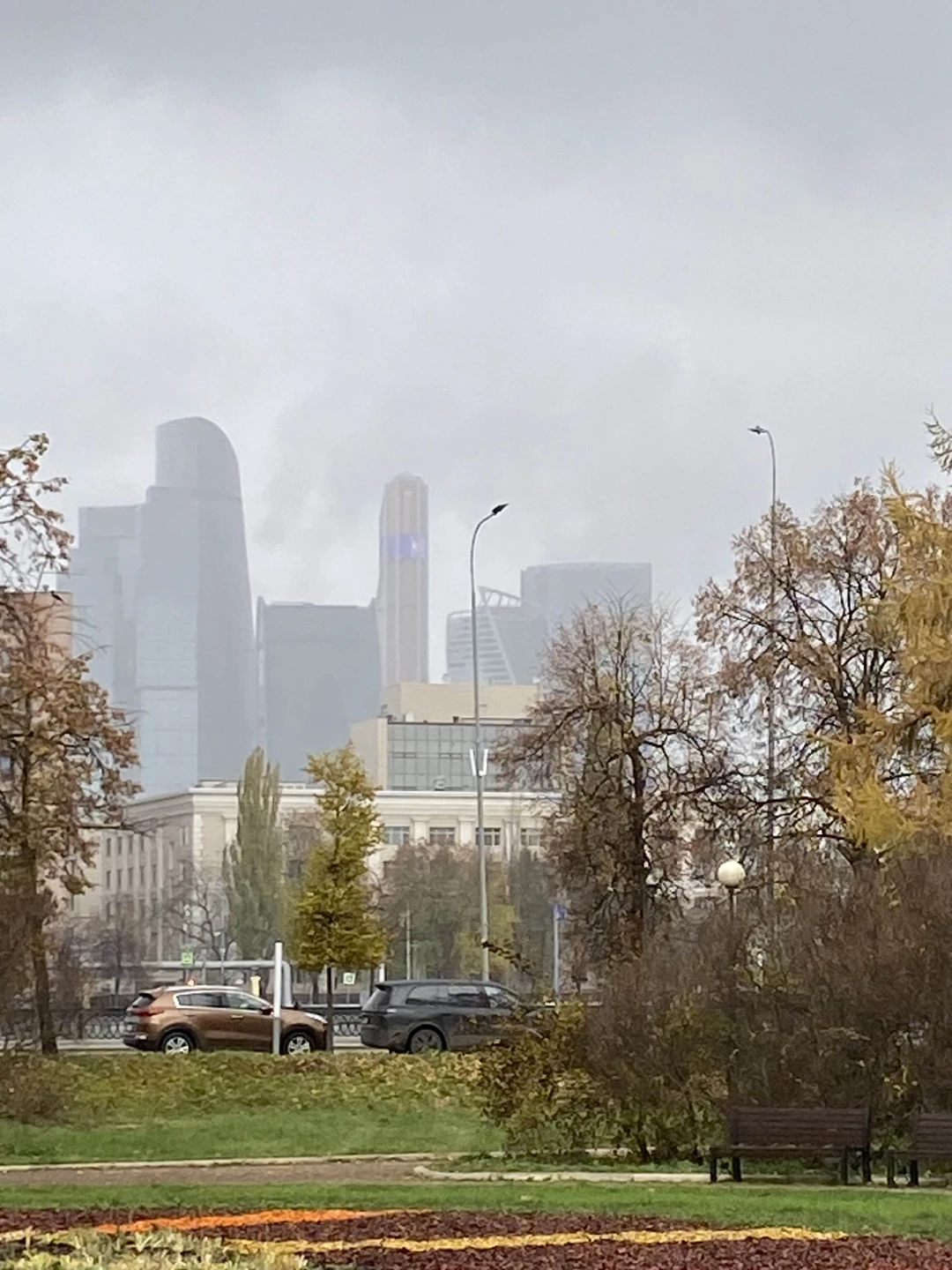 Три часа на автобусе - и вы знакомы с Москвой (Елена)