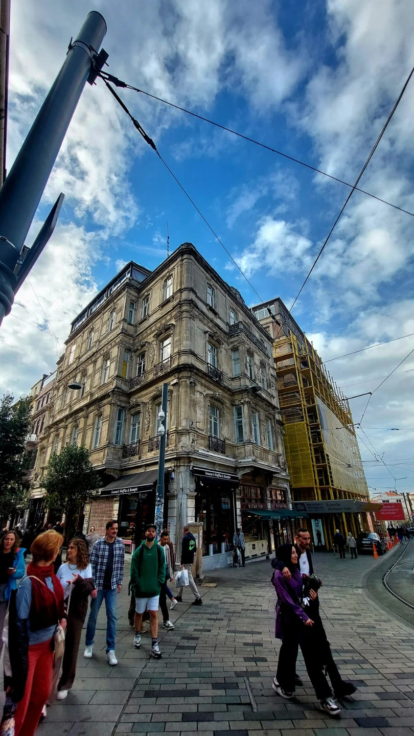 Белый Стамбул: места русской эмиграции 1920-х годов (Ольга)