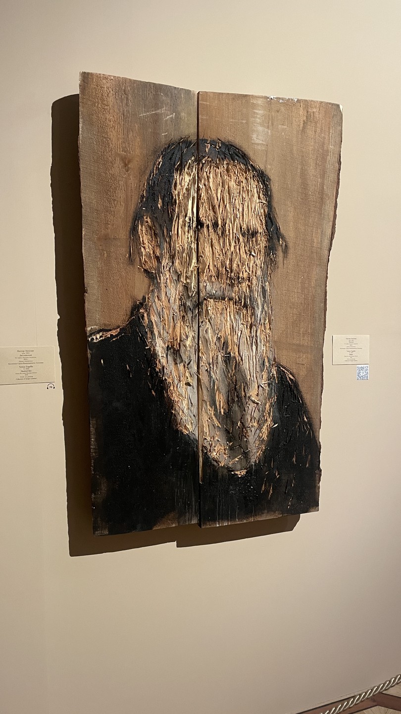 Спасибо Елене,за очень познавательную,позитивную, душевную экскурсию по Эрмитажу. Елена очень интересно преподносит информацию,мы остались очень довольными