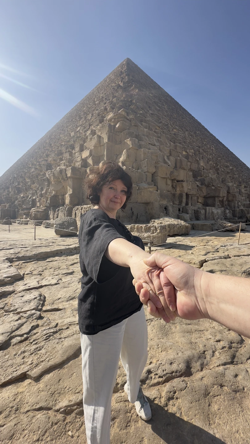 5 января 2026 года произошло наше долгожданное путешествие к древним пирамидам. Эта тема много лет вызывала