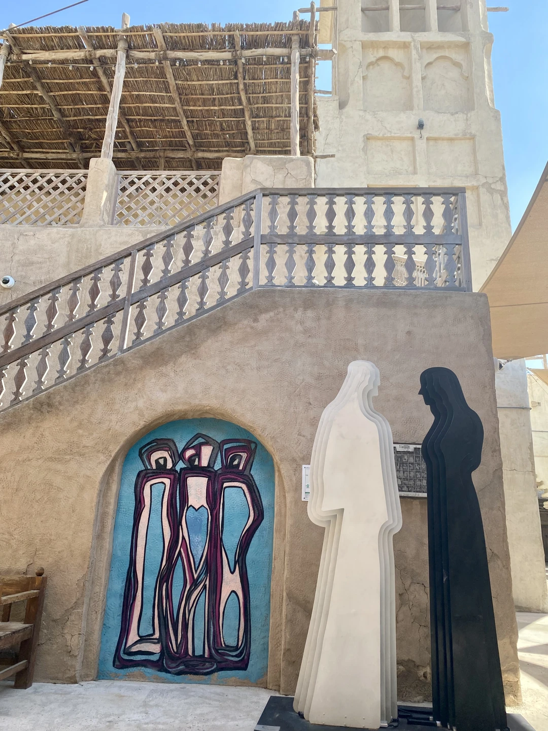 Спасибо Максиму за интересную экскурсию и веселое настроение. Мы действительно погрузились в атмосферу и колорит старого