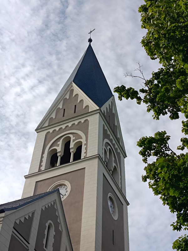 Виды Аллея королевы Луизы — живописное сердце города (в мини-группе)