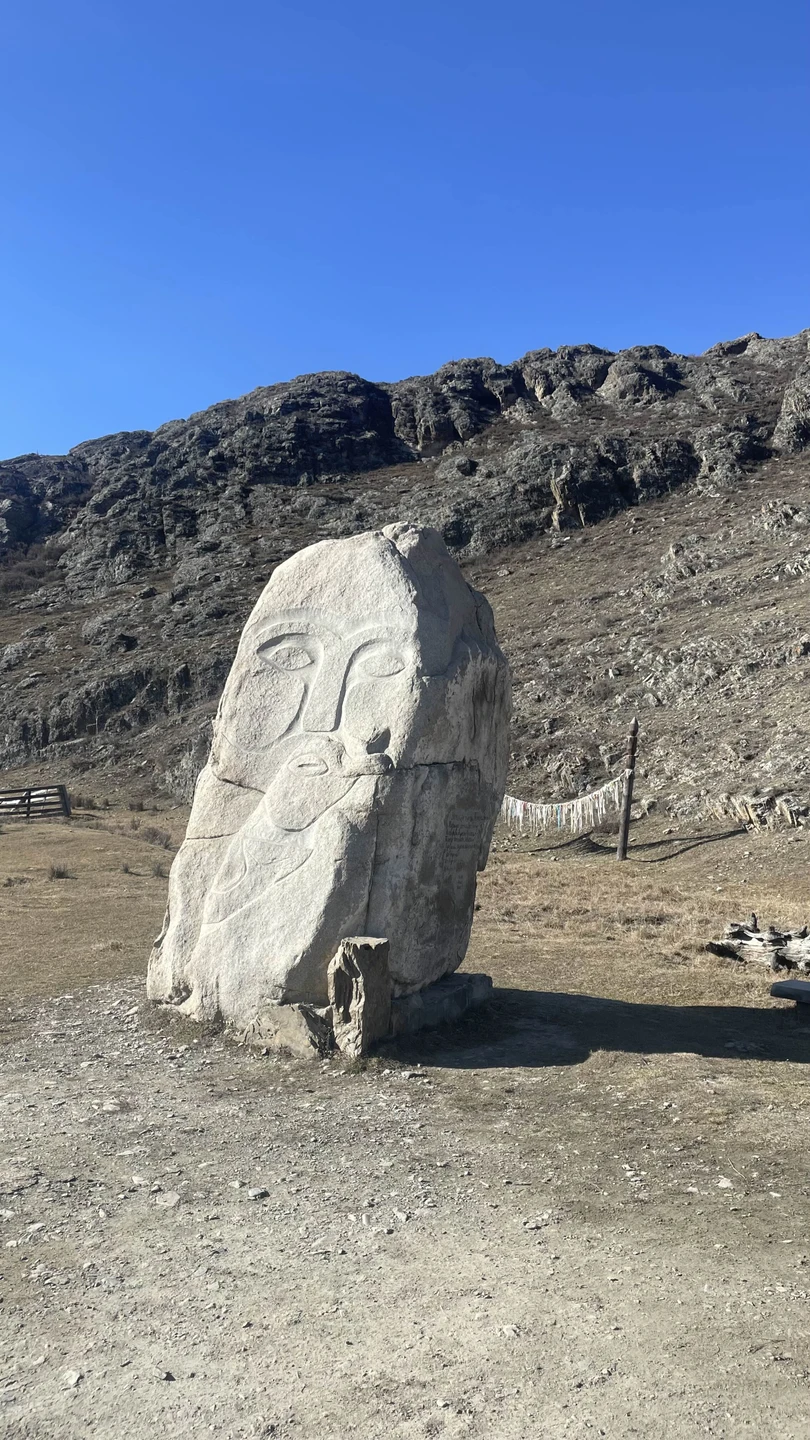 Если хочется в рамках одного тура охватить побольше локаций - вам сюда! Комфортная поездка, красивейшие места,