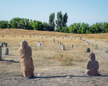 Чолпон-Ата, Буранское городище, возвращение в Бишкек