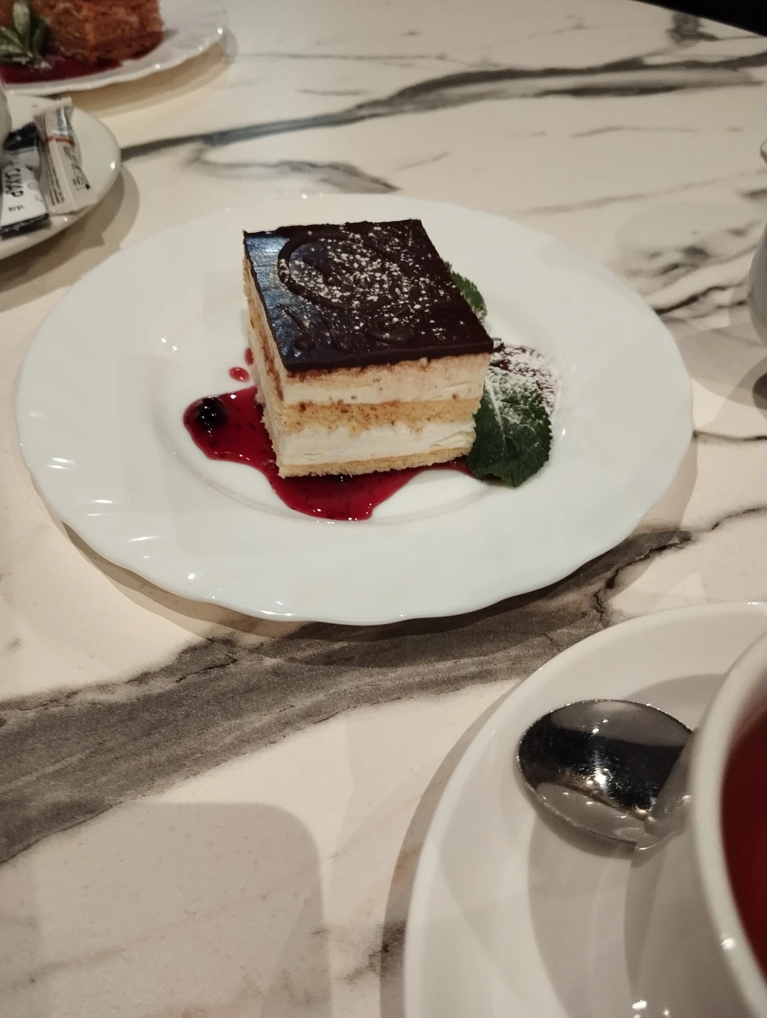 Оченееееень понравилась экскурсия!!! Наталия прекрасный гид и рассказчик 👍 Маршрут прекрасно продуман до мелочей! Ничего особого