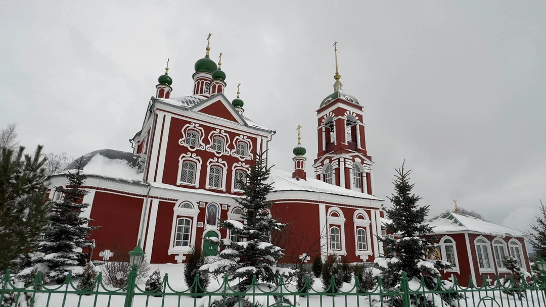 Чудесная экскурсия. Вот бы почаще встречать таких экскурсоводов, которые так интересно повествуют, увлекают рассказом. Много информации