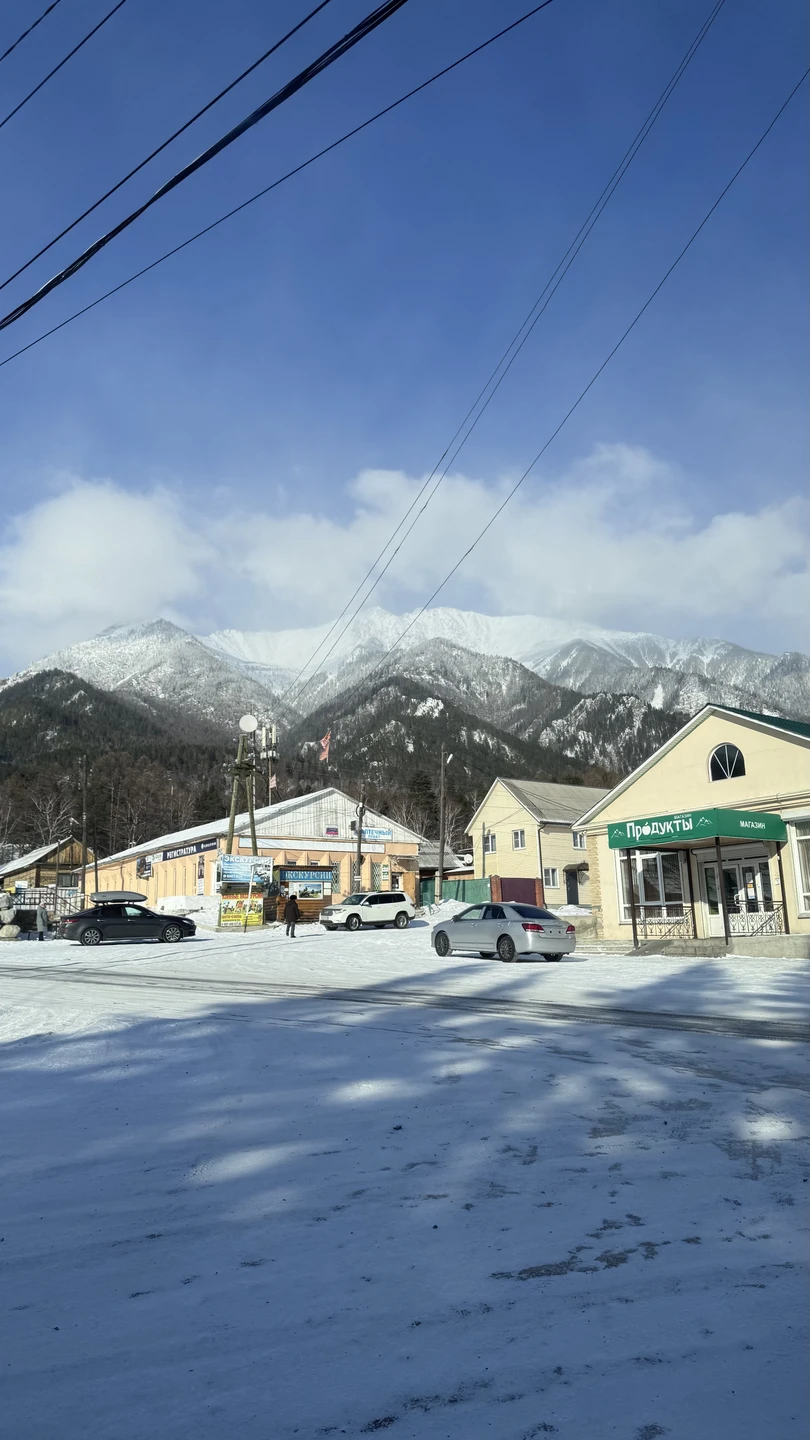Замечательная экскурсия,огромное спасибо Марианне и Дмитрию! Куча эмоций,все подробно рассказали,показали) Очень интересно,живописная экскурсия,не думали,что зимой бывает