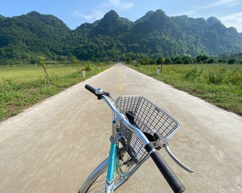 Катание на велосипедах по острову Катба и перелёт в Дананг