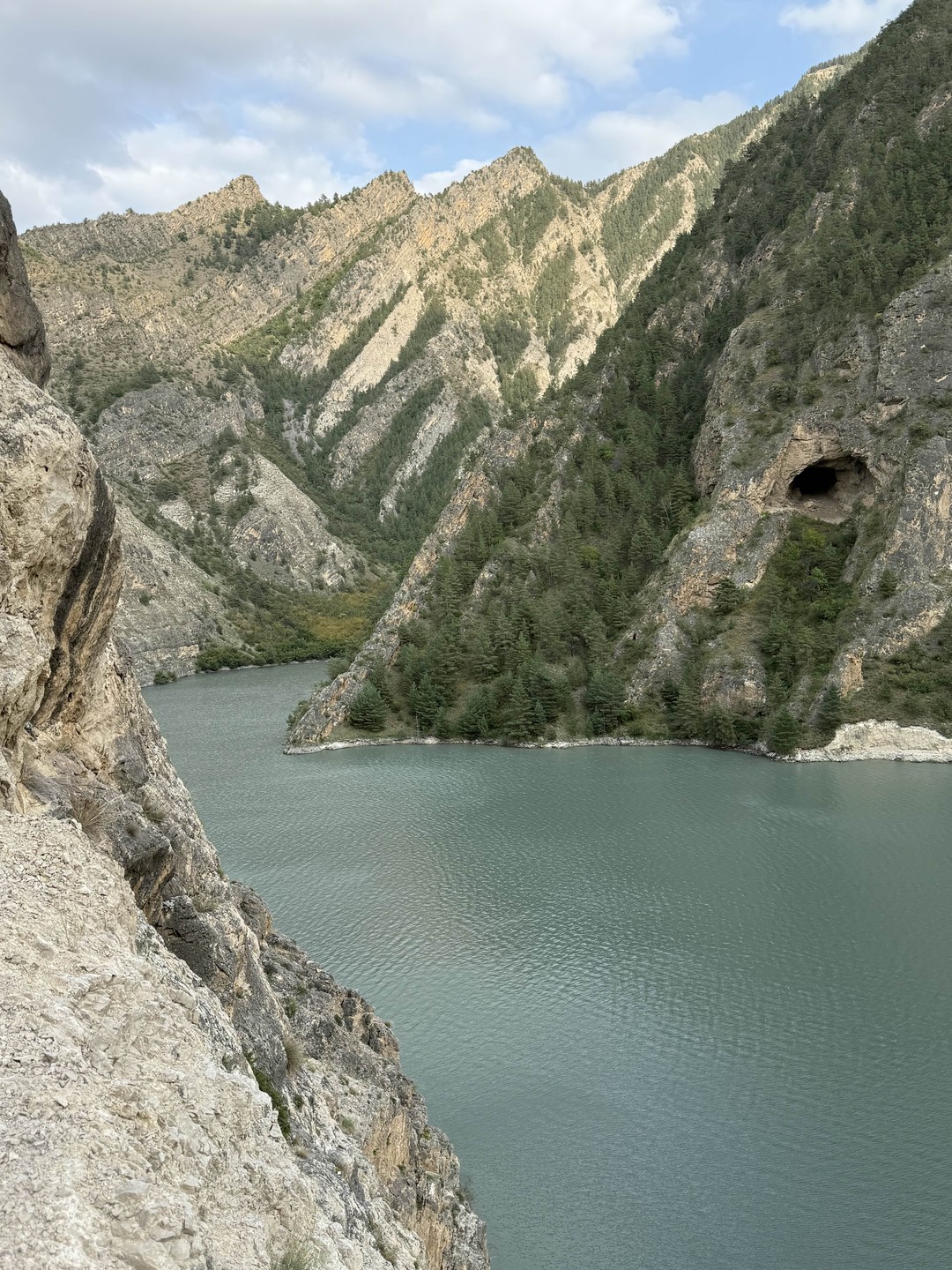 Замечательная по своей красоте экскурсия! У нас был очень милый гид - Беслан. ✨ Очень интересно