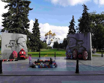 Ярославль - переплетение старины и современности