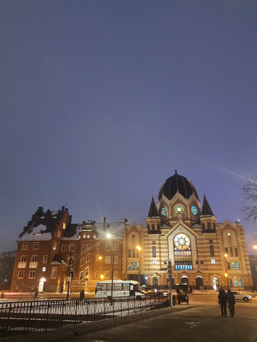 Экскурсия полностью соответствовала описанию в программе. Нас было всего 2 человека, но Андрей не отменил экскурсию