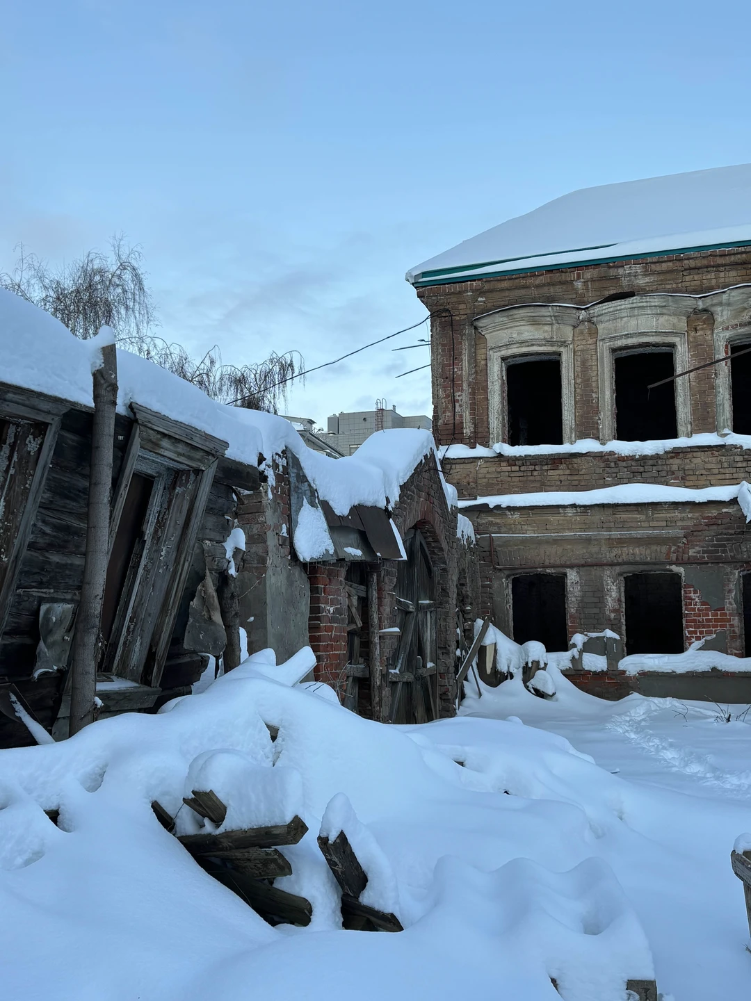 Грамотно составленный маршрут, большой объем информации. Очень удобно продуман телеграмм бот:выдает локацию, которую сразу можно открыть