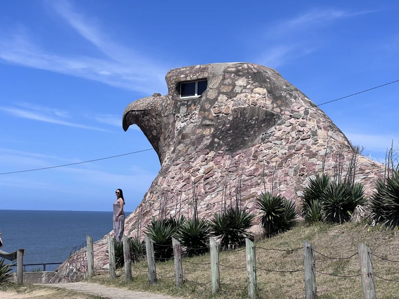 Уругвай 3 в 1: Монтевидео, Пириаполис и Пунта-дель-Эсте