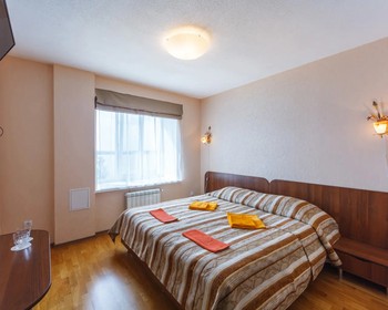 Фото отзыва 1: авторский тур "Из&nbsp;Санкт-Петербурга в&nbsp;Карелию: «Рускеала», остров Валаам, добыча минералов и&nbsp;прогулка на сапах"