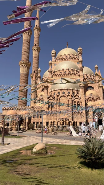 могла бы, поставила бы Наталье, как экскурсоводу, 10 ⭐️