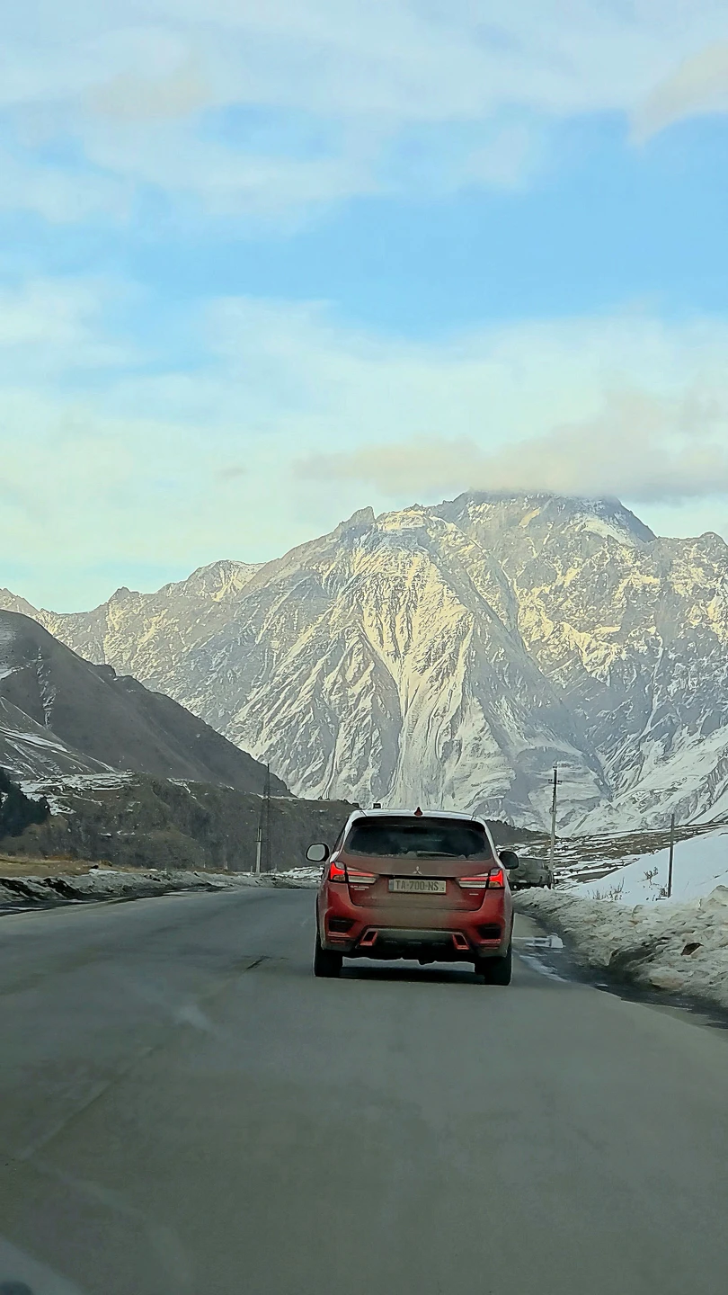 Очень понравилась экскурсия. Георгий супер! Думаю мы еще вернемся и обязательно обратимся к нему! Георгий, спасибо, за прекрасный день!