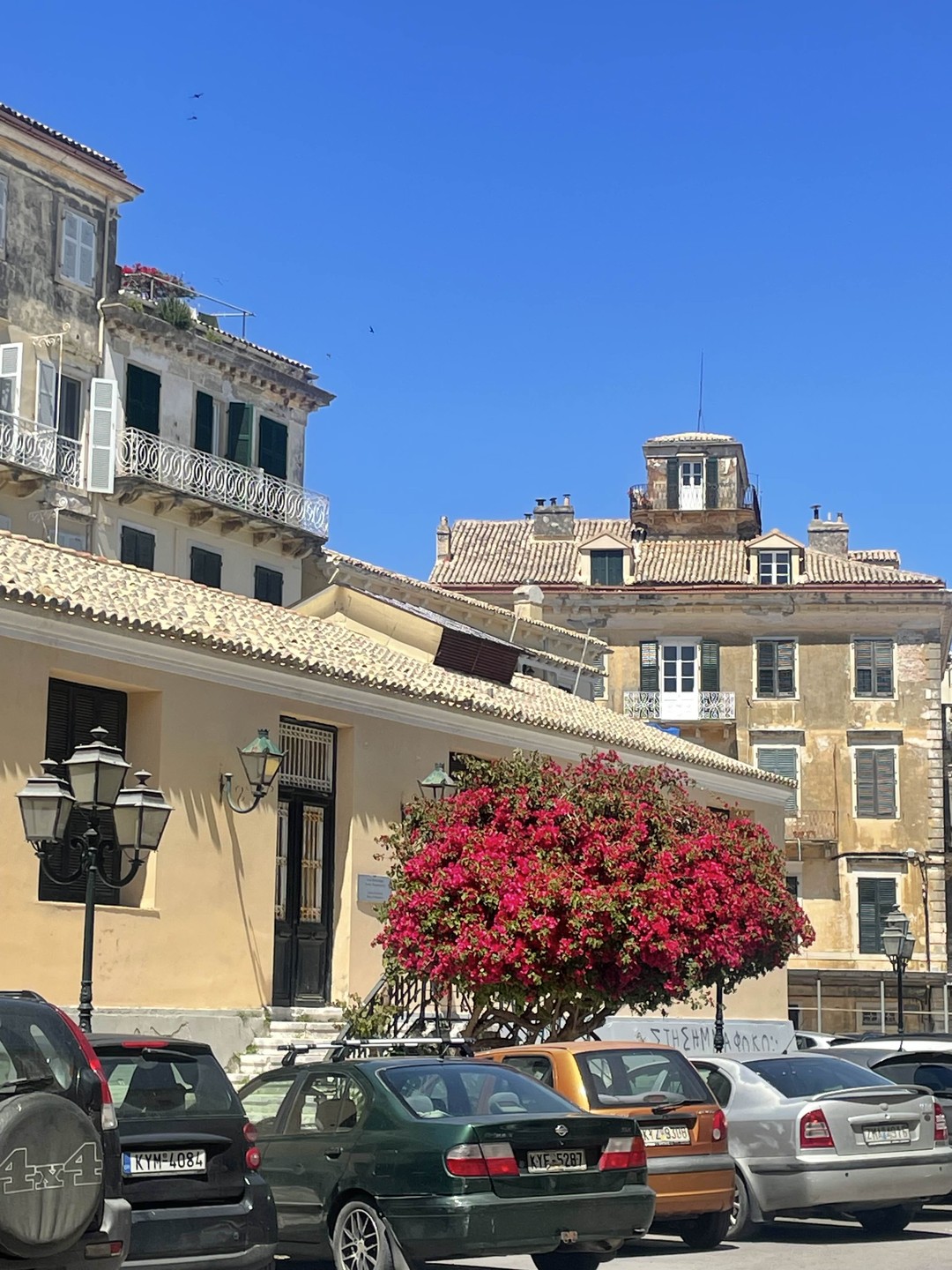 Привет! Хочу сказать прекрасные слова о моем гиде -@around_Corfu_guide