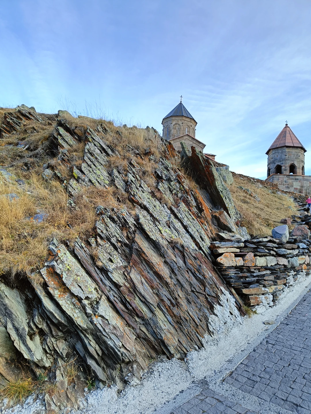 Казбек и Дарьяльское ущелье: Грузия с открытки (Вячеслав)