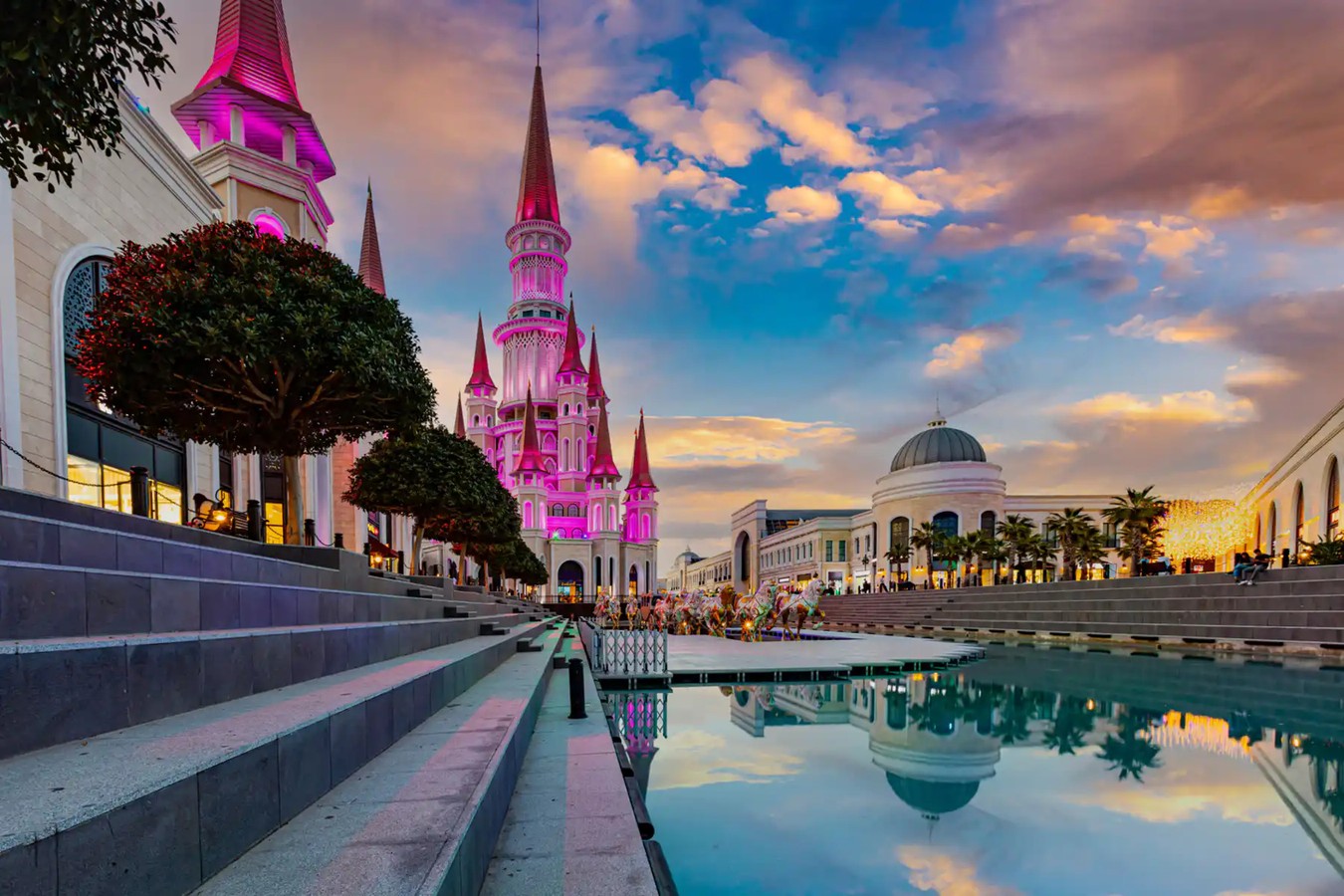 Из Аланьи — к магии света и музыки в Land of Legends