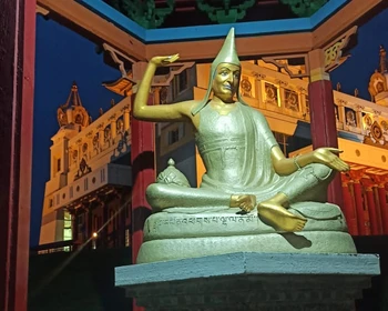 Прибытие в Элисту, Национальный музей Республики Калмыкия ИМ.Н.Н. Пальмова и «Золотая обитель Будды Шакьямуни»