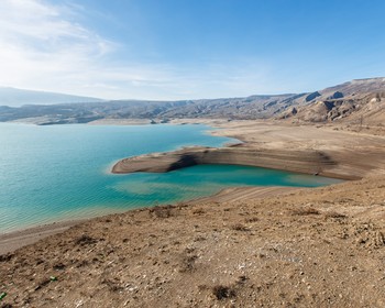 Сулакский каньон, прогулка на катере по Чиркейскому водохранилищу, бархан Сарыкум