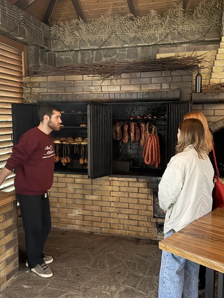 Абхазия прекрасна и еще прекраснее ее делают люди! Самое лучшее решение, отправится на экскурсию с местным