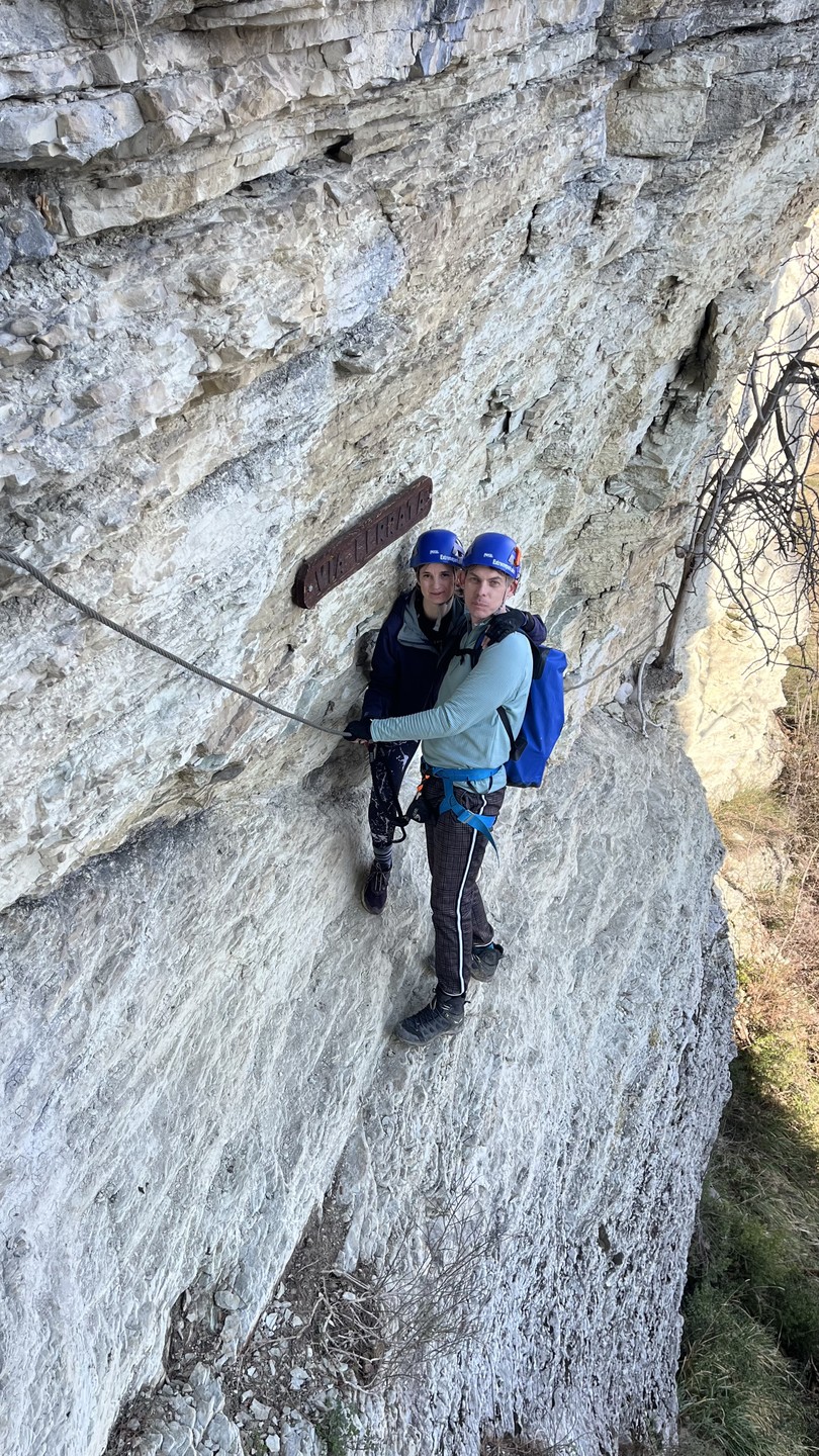 Это было незабываемо! Столько эмоций и восторга. Страх, шок, счастье))